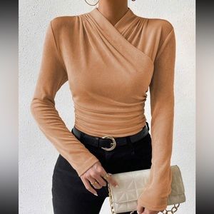 Minimalist ruched top